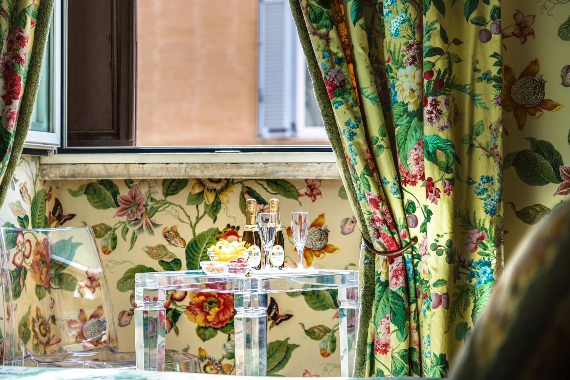 Casa Heberart Guest House Sistina Rome Exterior photo