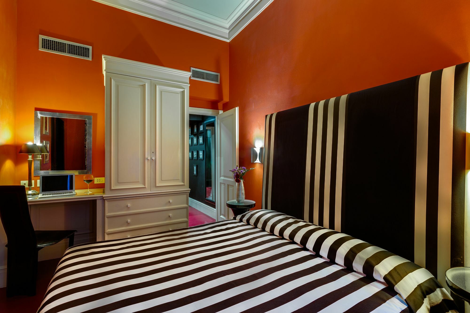 Casa Heberart Guest House Sistina Rome Exterior photo